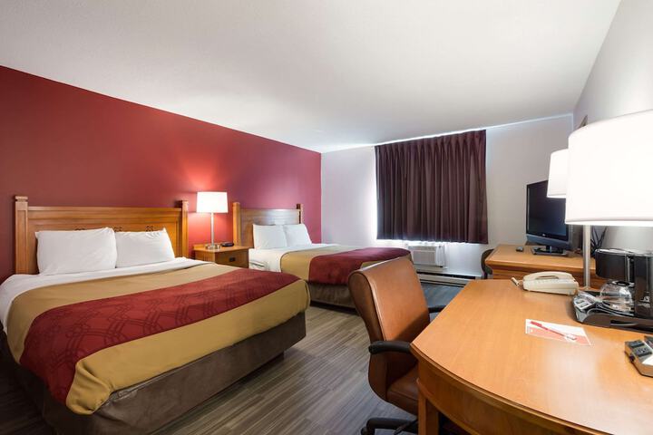 Hotel Rooms in Escanaba Michigan