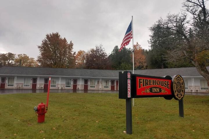 Firehouse Inn St. Ignace Michigan